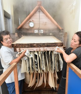 Dyed textiles are steamed at temperature of 100 degrees C for several tens of minutes to fix colors