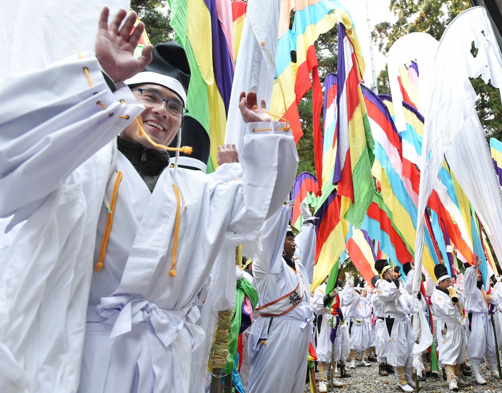 幡祭り・万歳三唱YMD_4706